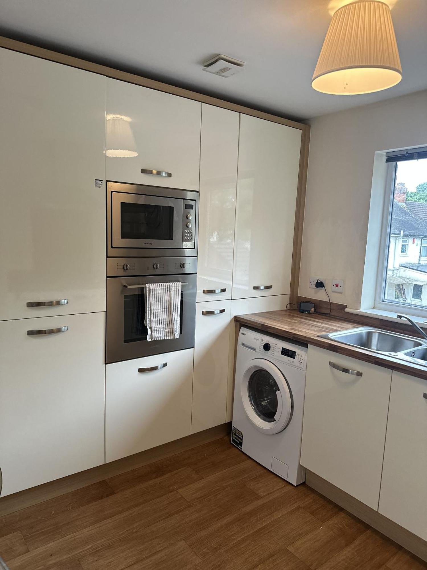 2 Bdr City Centre Apartment With Parking Кардиф Екстериор снимка
