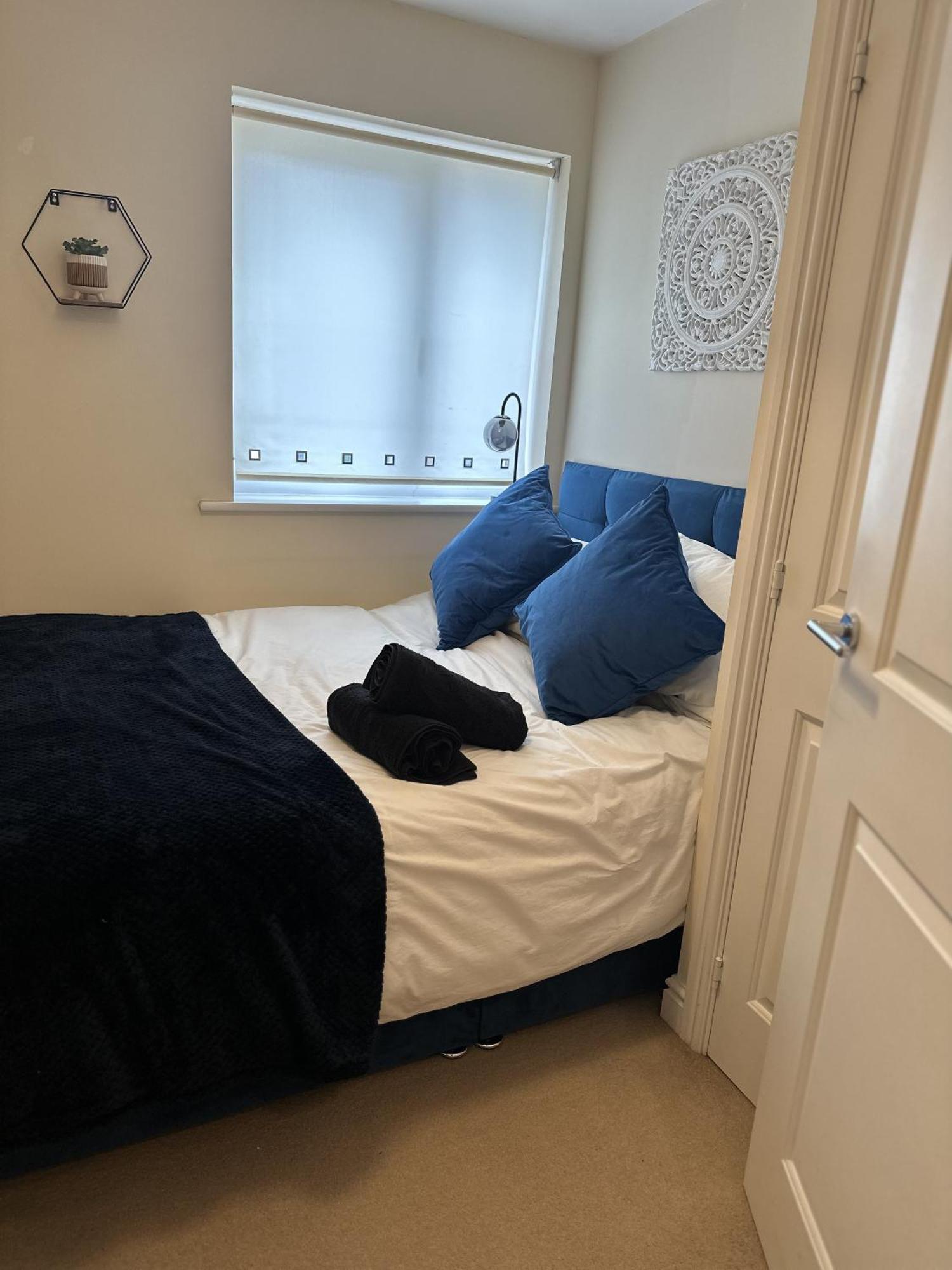 2 Bdr City Centre Apartment With Parking Кардиф Екстериор снимка